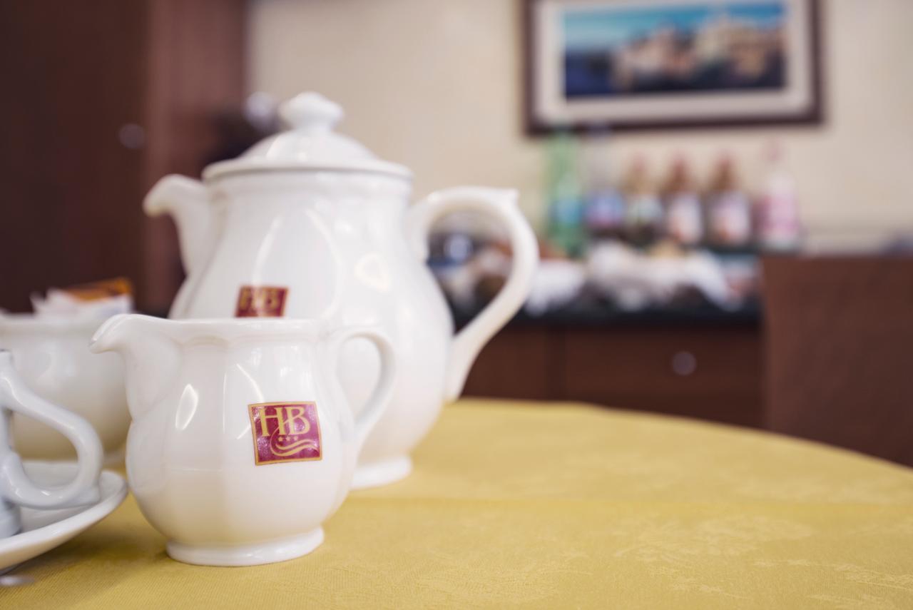 Hotel Brennero Басано дел Грапа Екстериор снимка